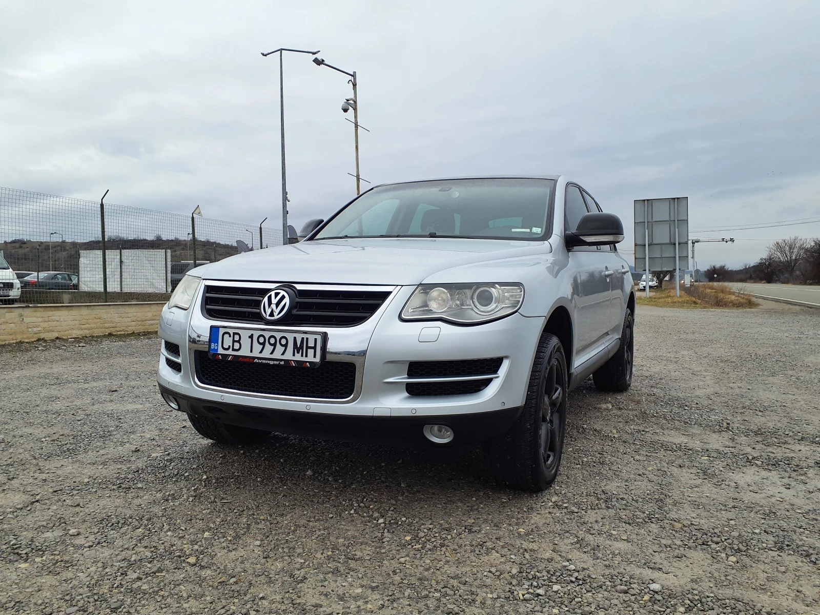 VW Touareg 3.0TDI-225 к.с 196000км, снимка 1