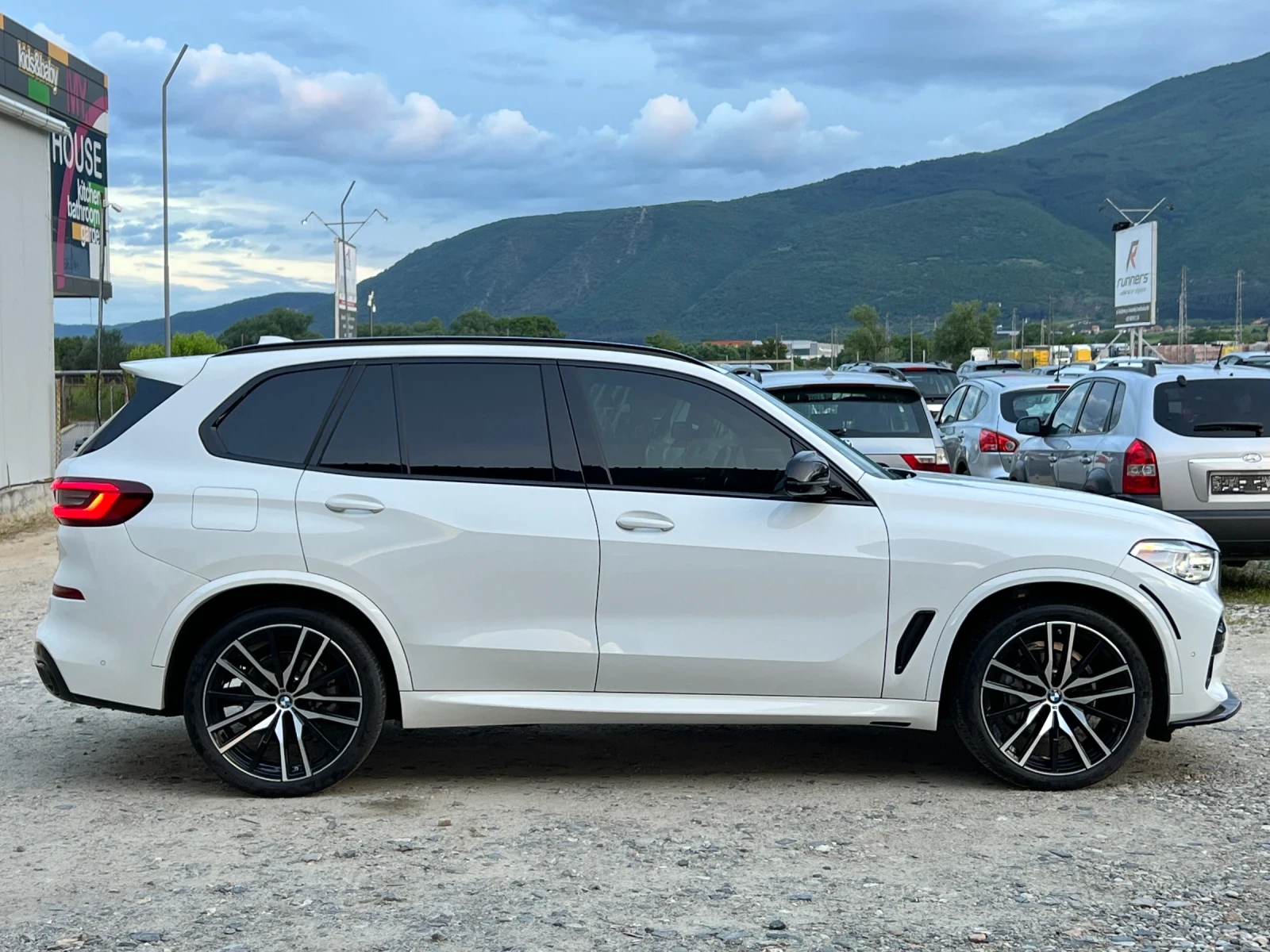 BMW X5 xDrive 40i/ M-Sport Individual/ Laser/ 9440 км - изображение 4