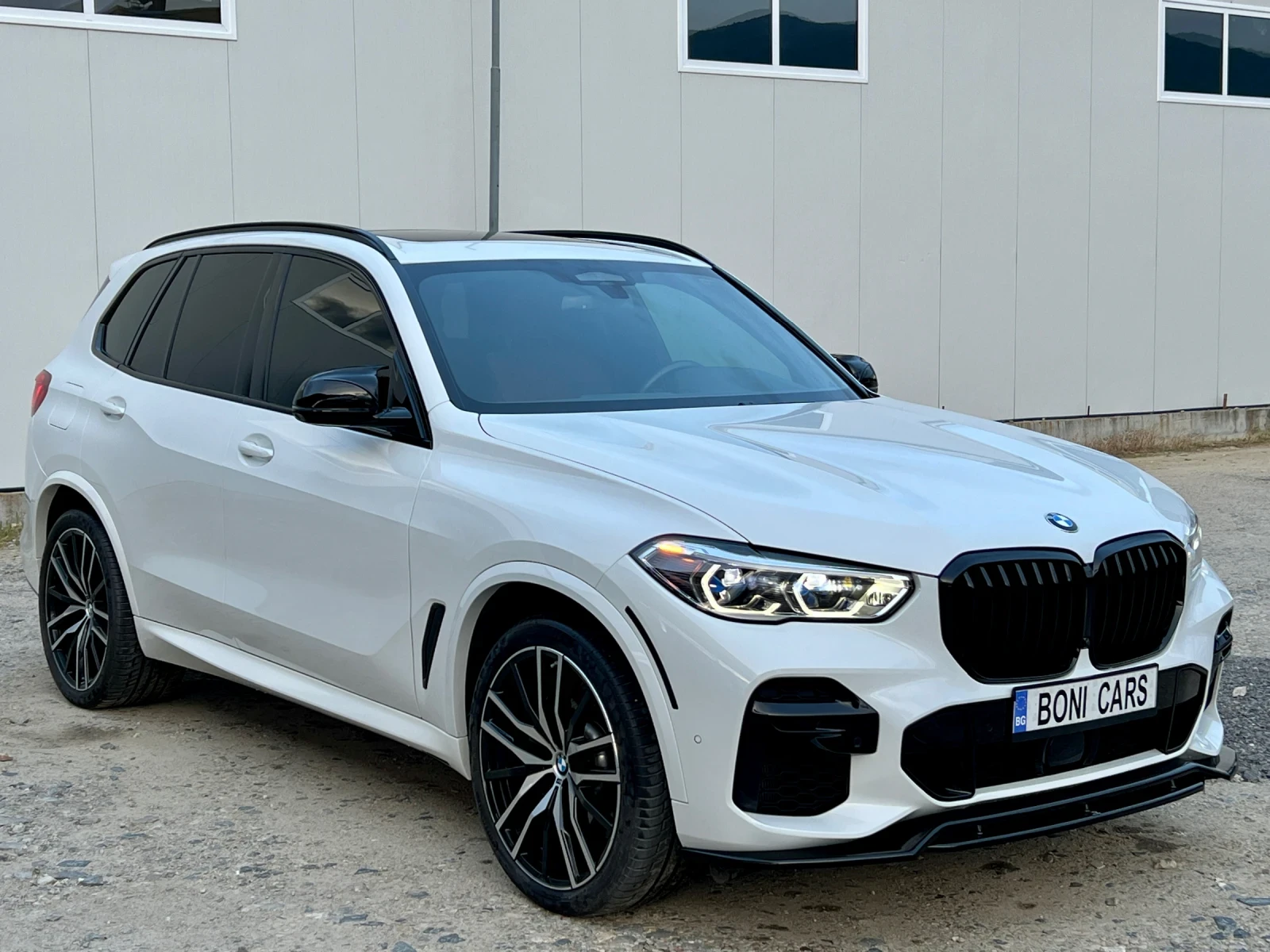 BMW X5 xDrive 40i/ M-Sport Individual/ Laser/ 9440 км - изображение 3