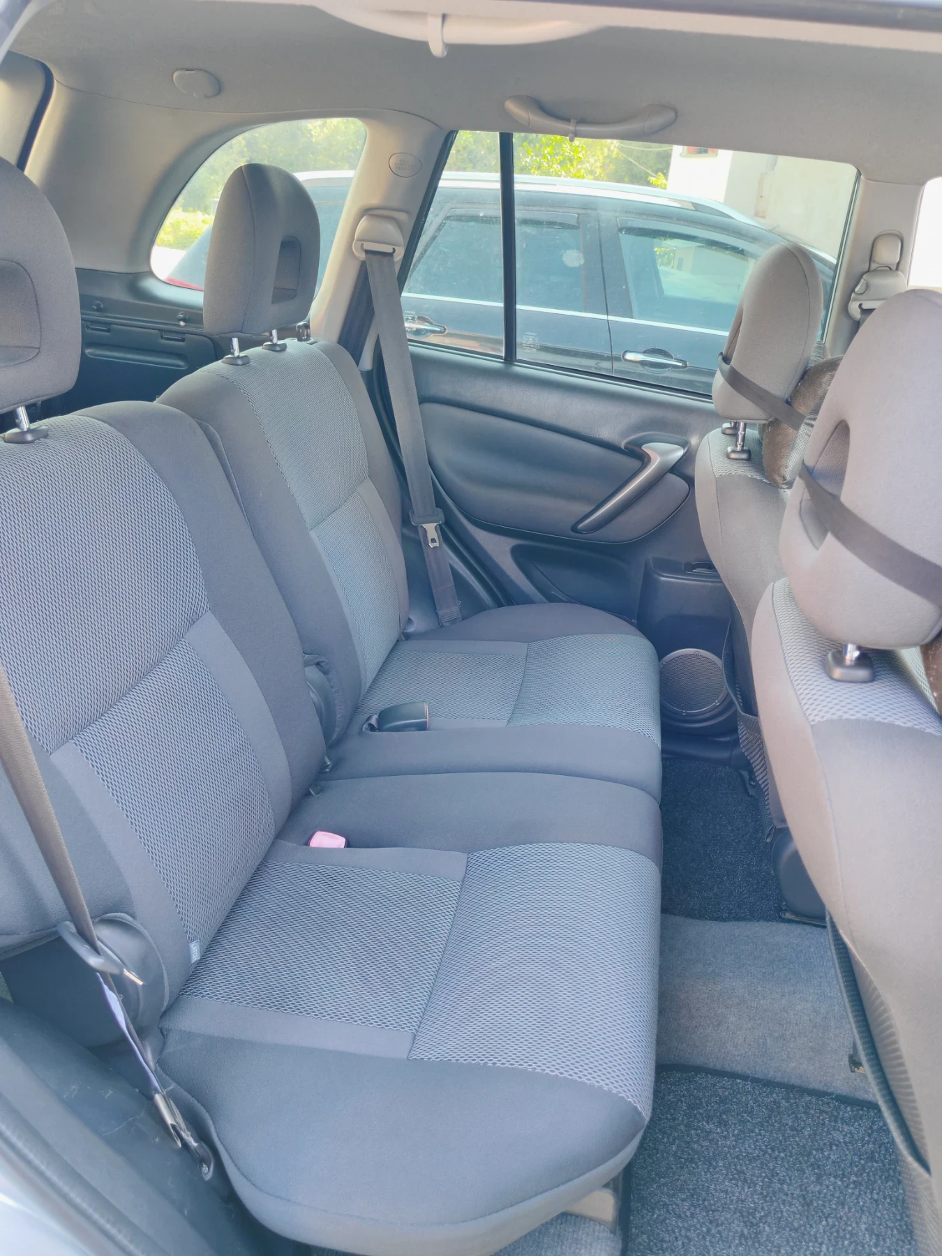 Toyota Rav4 2.0 d4d - изображение 9