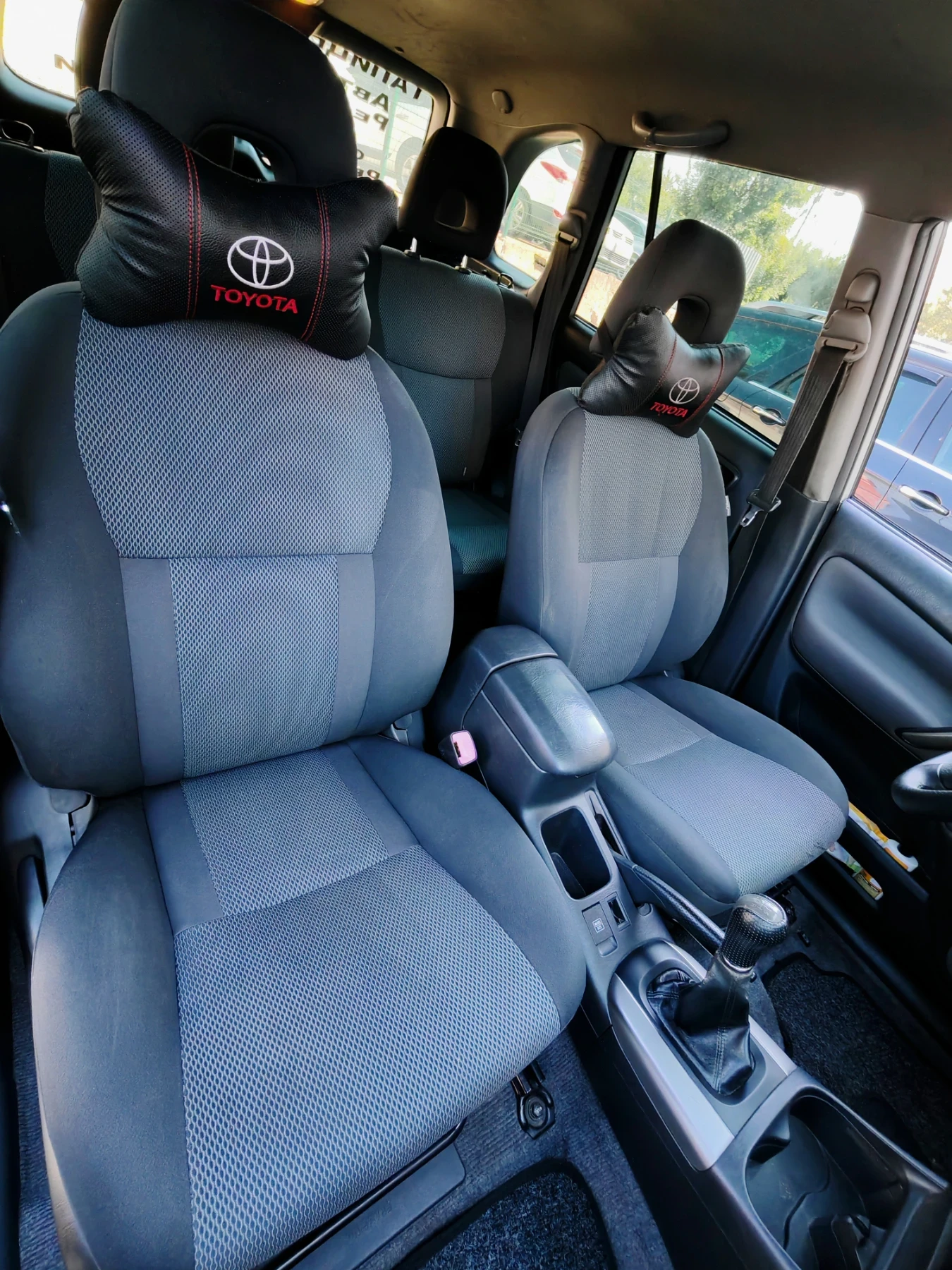 Toyota Rav4 2.0 d4d - изображение 8