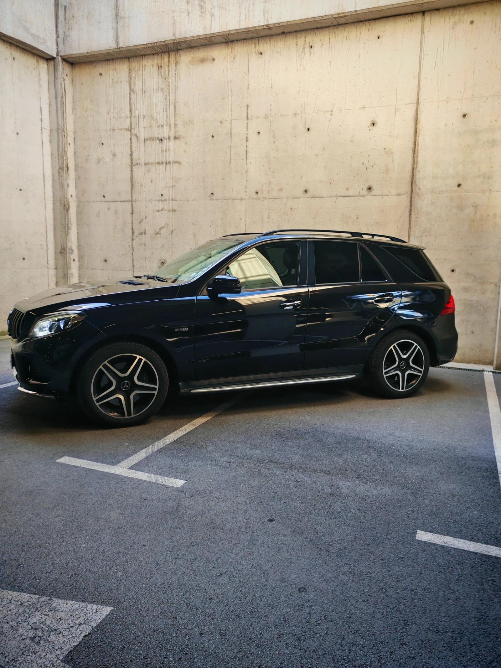 Mercedes-Benz GLE 43 AMG BITURBO - изображение 6