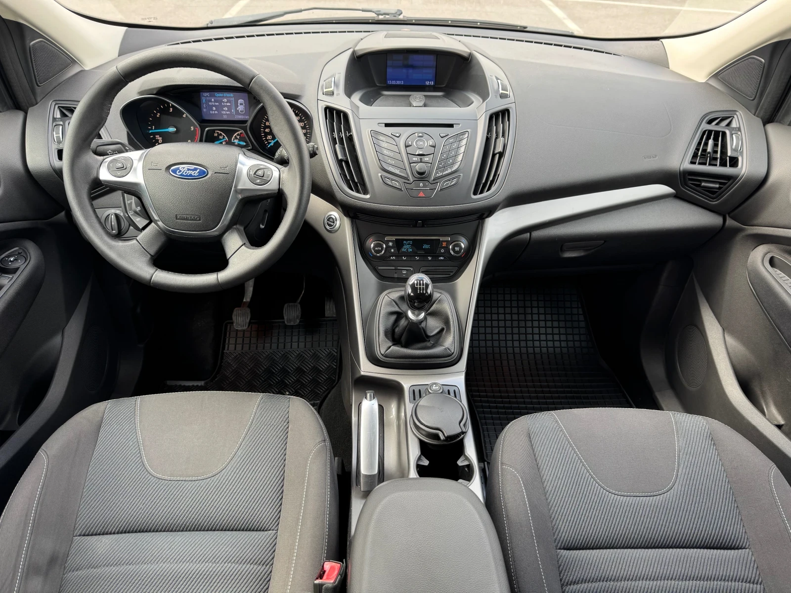 Ford Kuga 2.0 TDCI 140 h.p. - 2WD - TITANIUM  - изображение 9