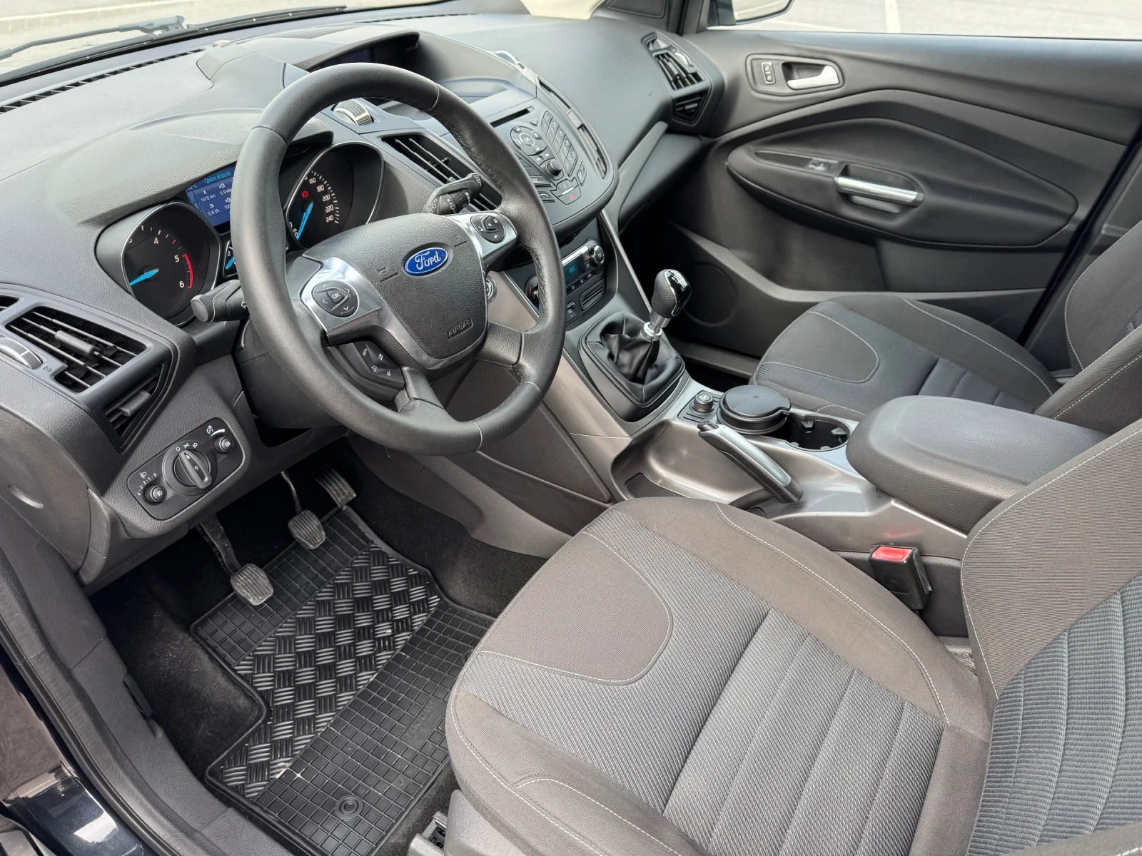 Ford Kuga 2.0 TDCI 140 h.p. - 2WD - TITANIUM  - изображение 8