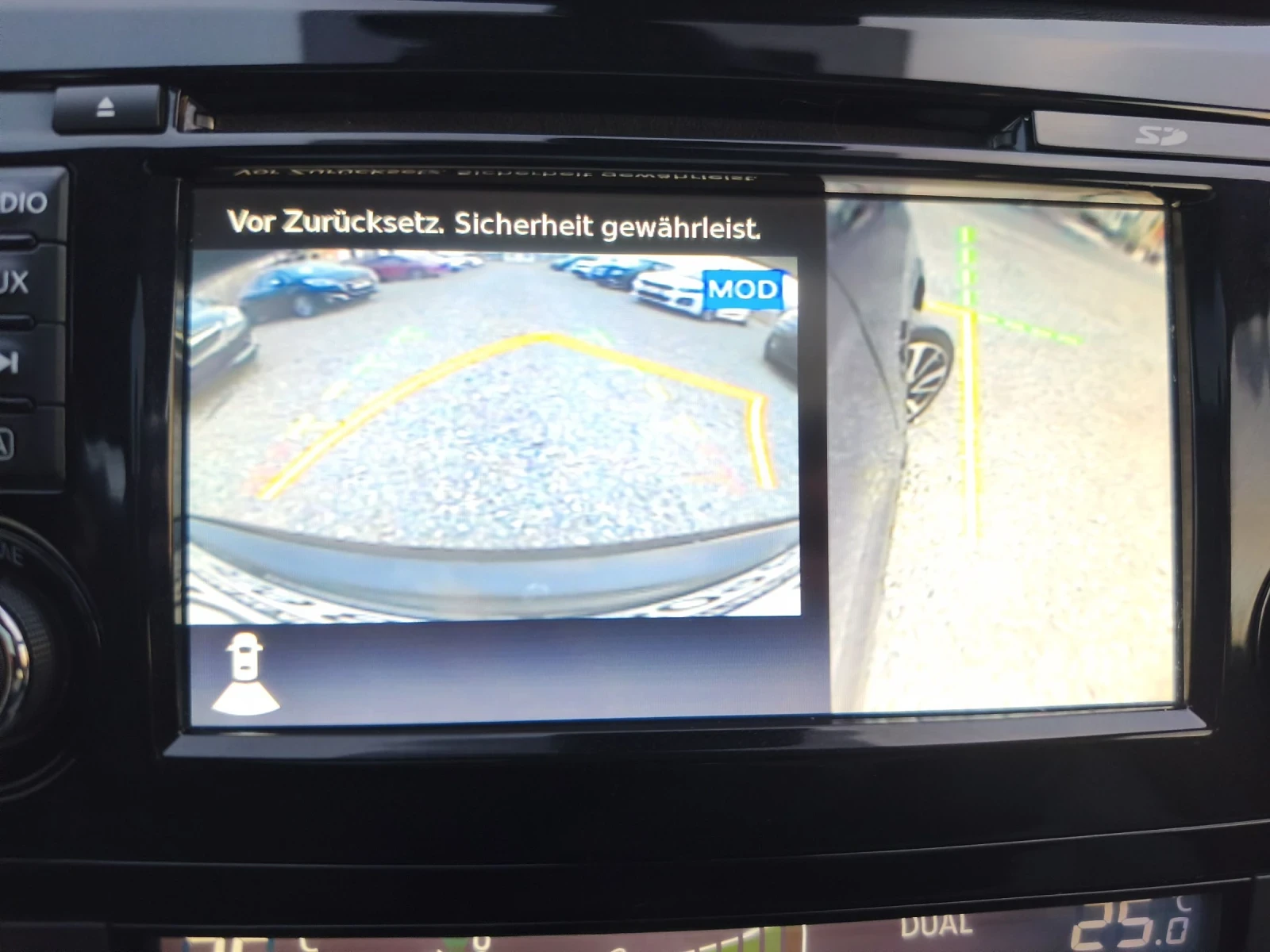 Nissan Qashqai Tekna 1.2DIG-T Automatic camera360  | Mobile.bg   17