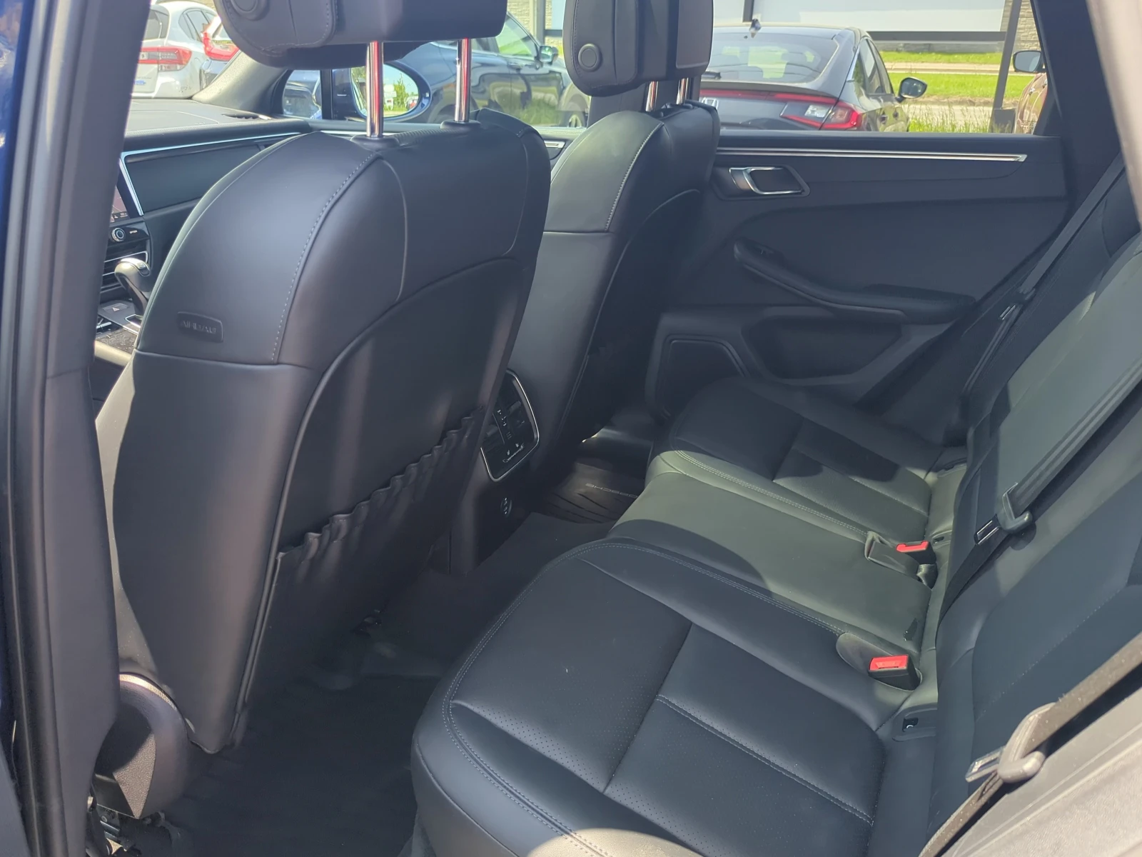 Porsche Macan * * CARFAX * * ���� ������ * *  | Mobile.bg � ����������� 10