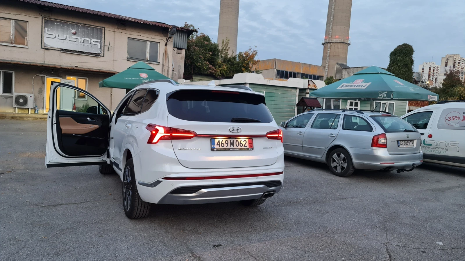 Hyundai Santa fe 2.5T Caligrafia, снимка 2 - Автомобили и джипове - 54078503