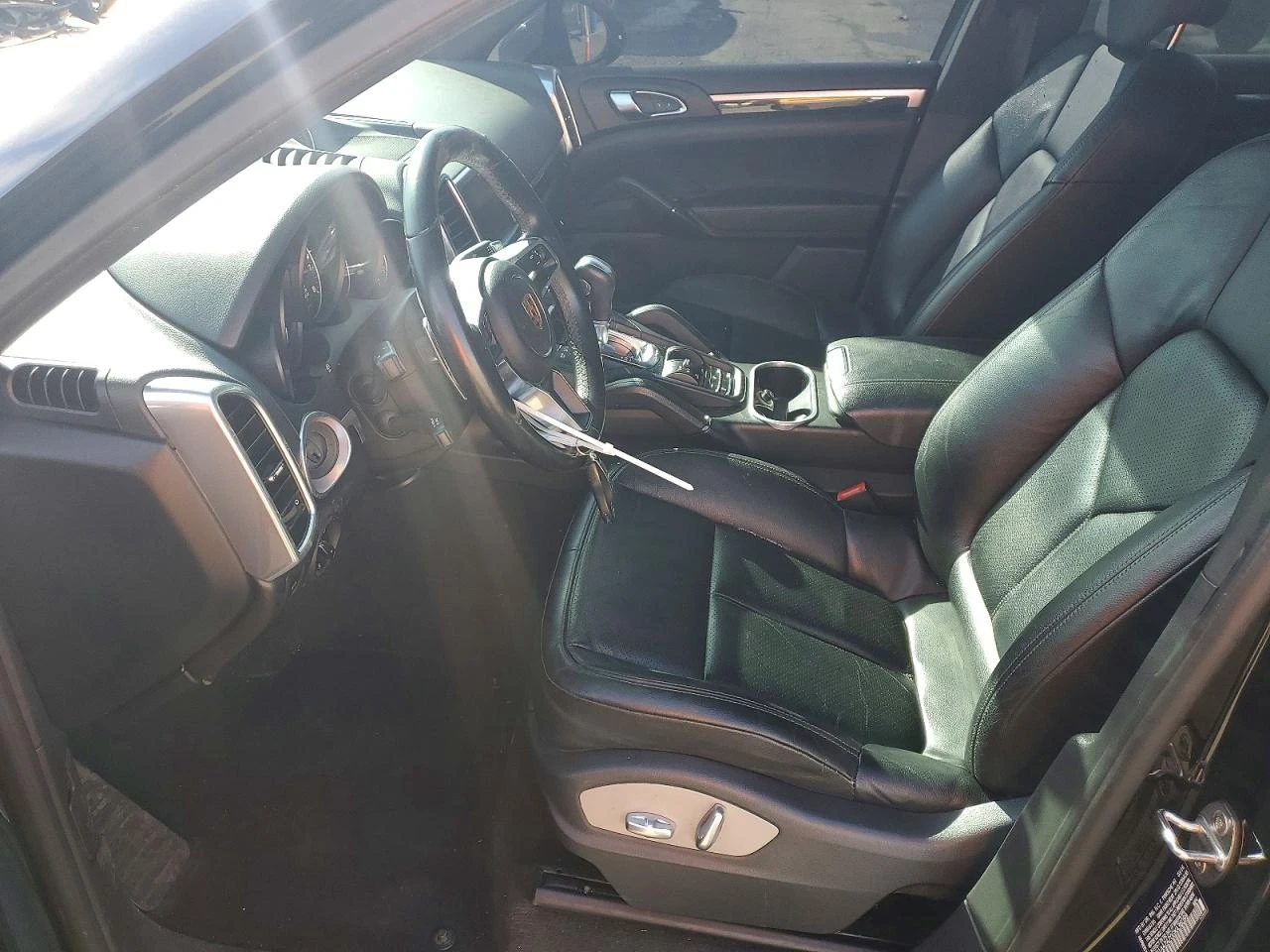 Porsche Cayenne 3.6* FULL* РЕАЛНИ КМ!, снимка 8 - Автомобили и джипове - 54159667