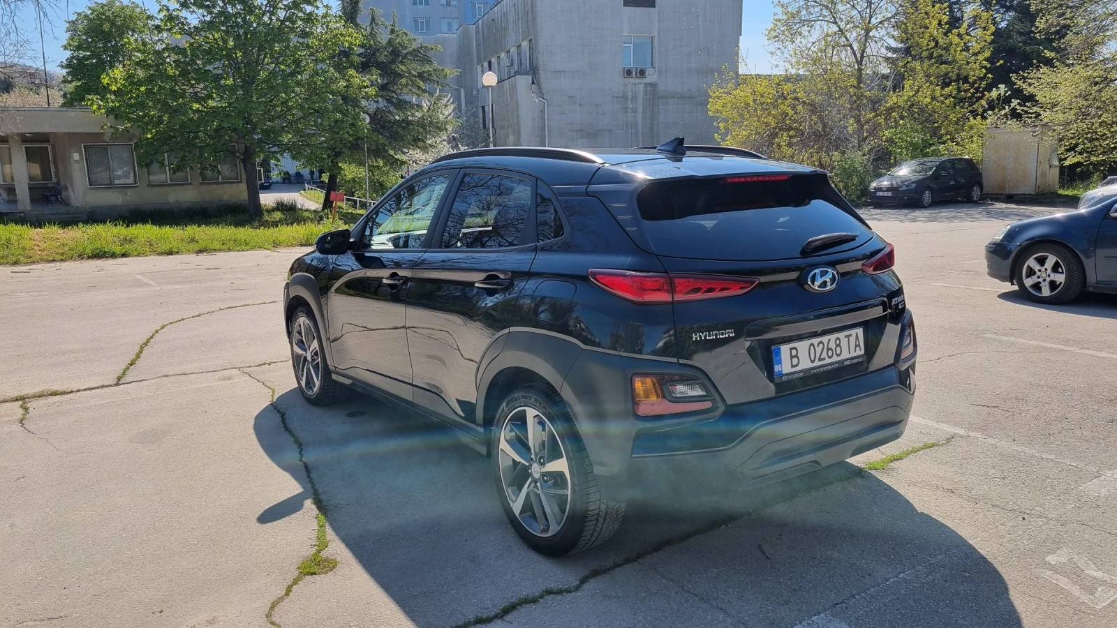 Hyundai Kona, снимка 6 - Автомобили и джипове - 54310217