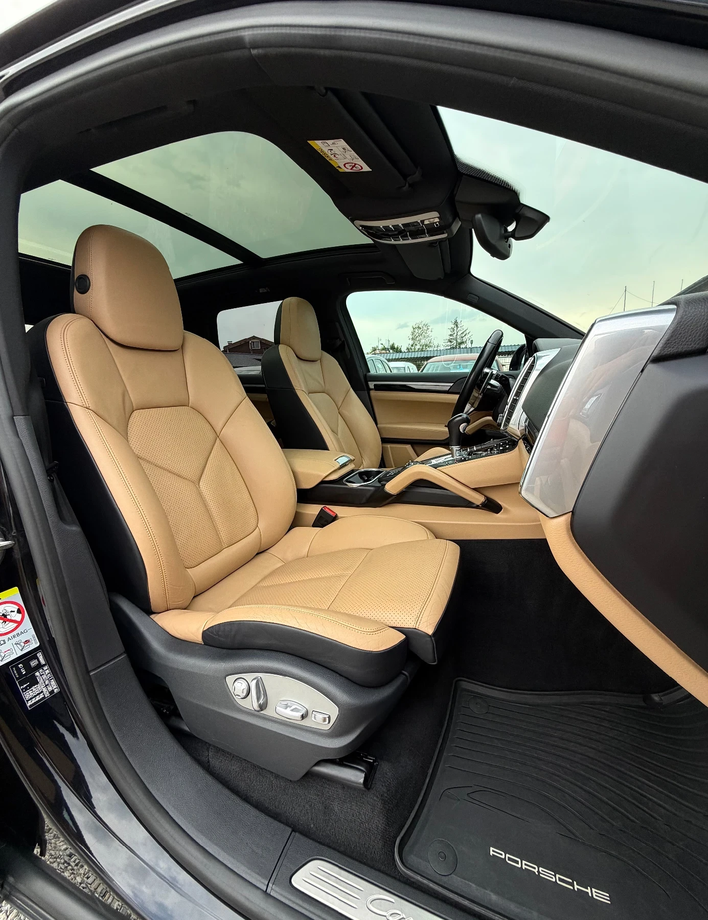 Porsche Cayenne 4.2TDI 385кс GTS-PAKET ДИСТРОНИК 360-камери FULL, снимка 13 - Автомобили и джипове - 55137897