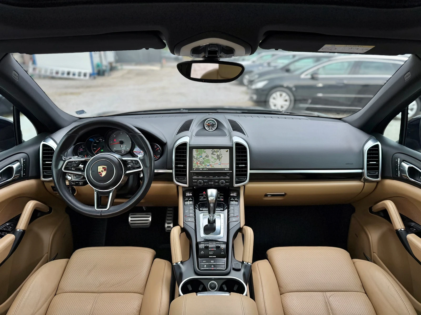 Porsche Cayenne 4.2TDI 385кс GTS-PAKET ДИСТРОНИК 360-камери FULL, снимка 9 - Автомобили и джипове - 55137897