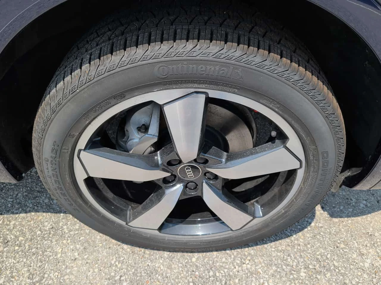 Audi Q5 * Technik * CARFAX * ОПЦИЯ ЗА ФИНАНСИРАНЕ , снимка 16 - Автомобили и джипове - 55302850