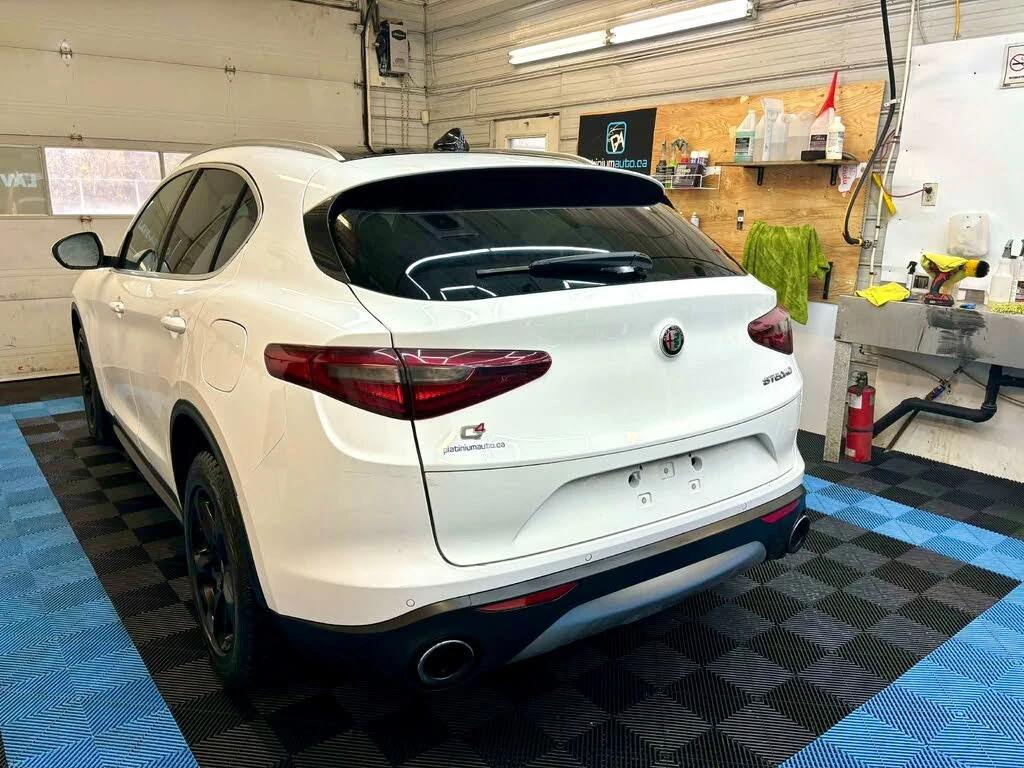 Alfa Romeo Stelvio AWD* ПОДГРЕВ* КАМЕРА* ПАНОРАМА* DISTRONIC* KEYLESS, снимка 5 - Автомобили и джипове - 55684934