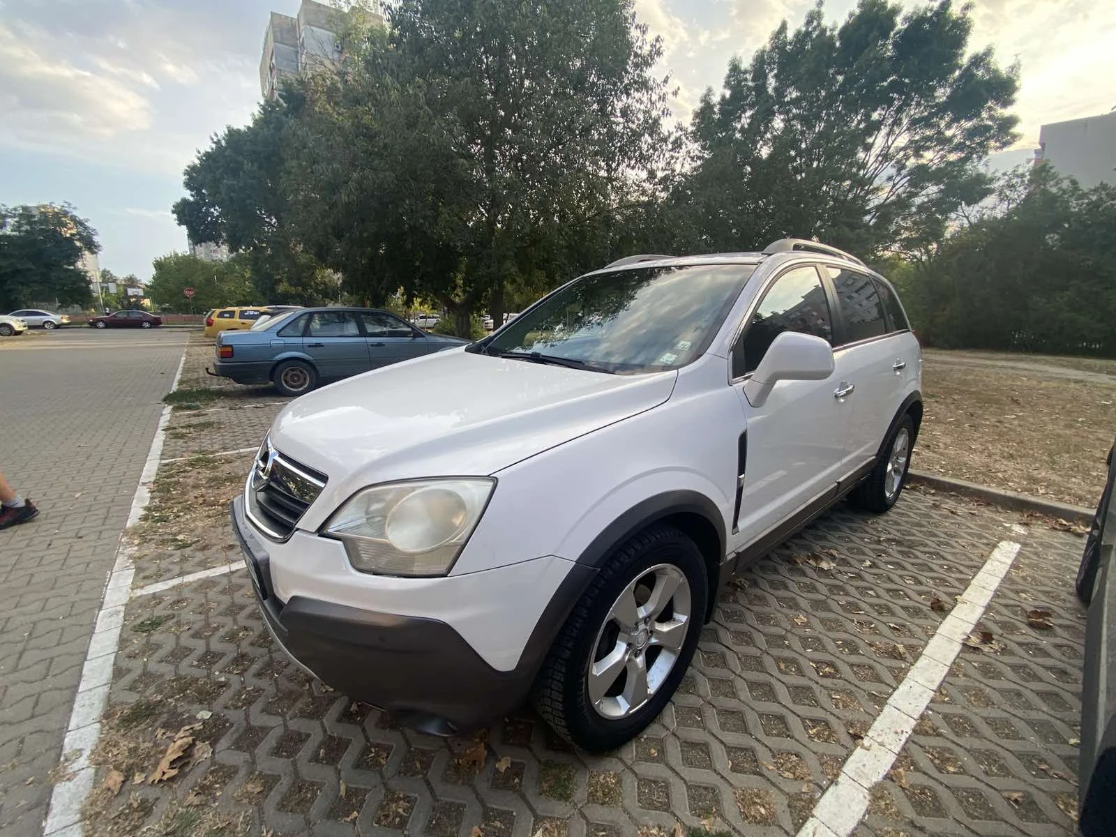 Opel Antara 2.0, снимка 4 - Автомобили и джипове - 55932124