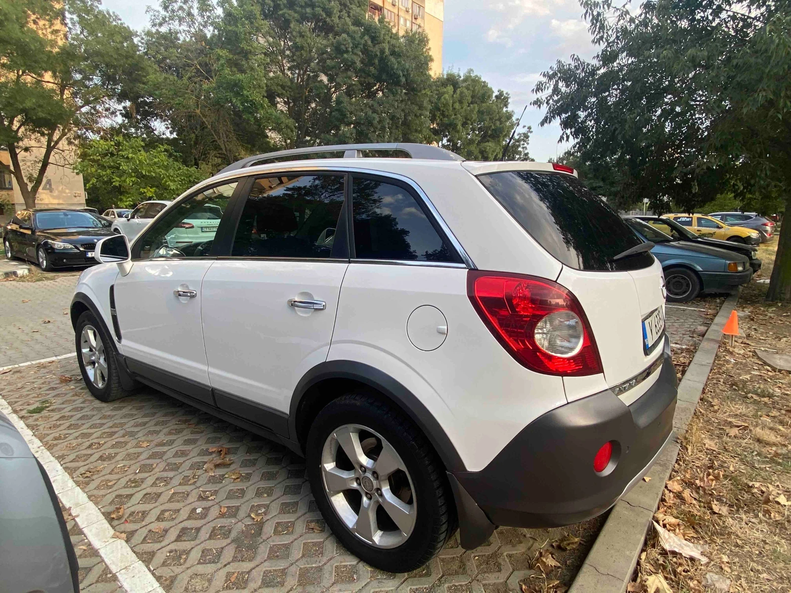 Opel Antara 2.0, снимка 6 - Автомобили и джипове - 55932124