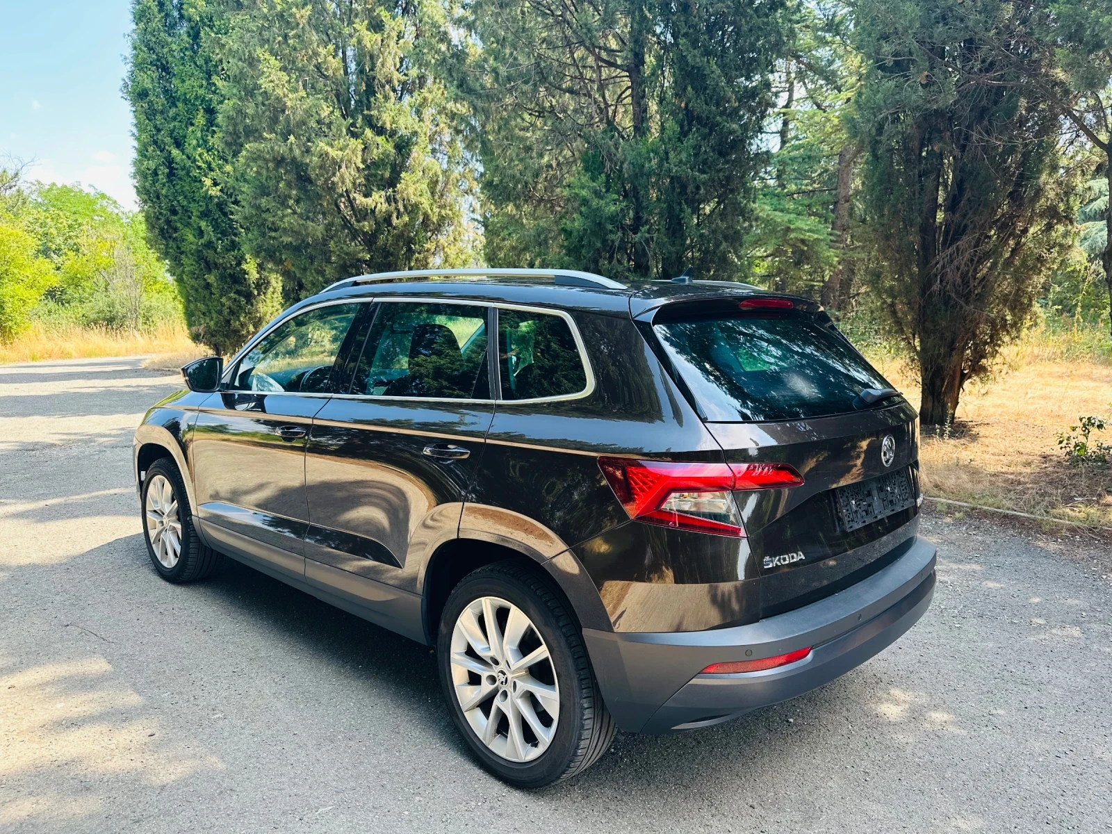 Skoda Karoq 1.5tfsi, снимка 5 - Автомобили и джипове - 56073214