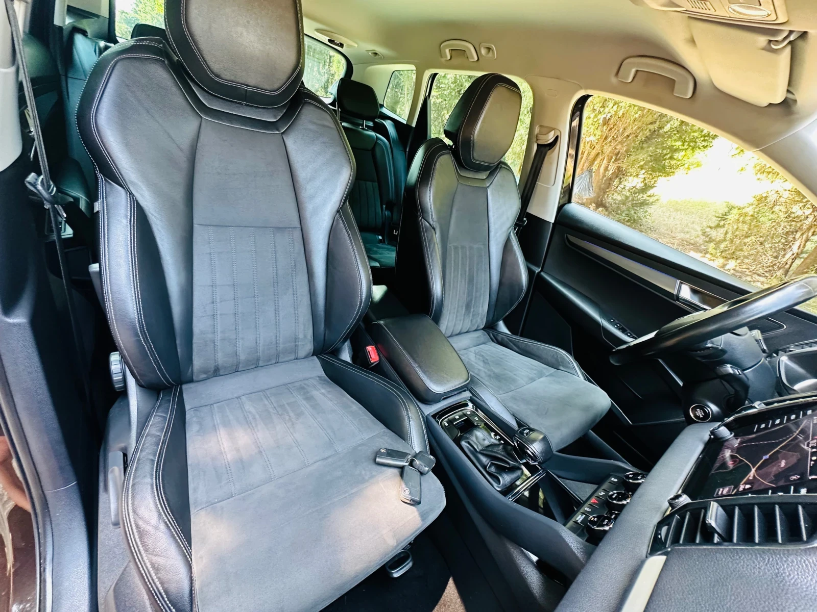 Skoda Karoq 1.5tfsi, снимка 9 - Автомобили и джипове - 56073214