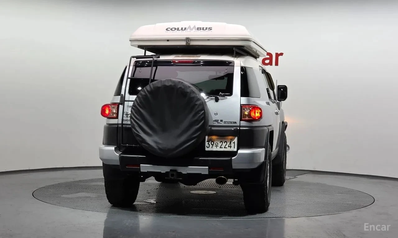 Toyota Fj cruiser  4WD V6, снимка 4 - Автомобили и джипове - 56099779