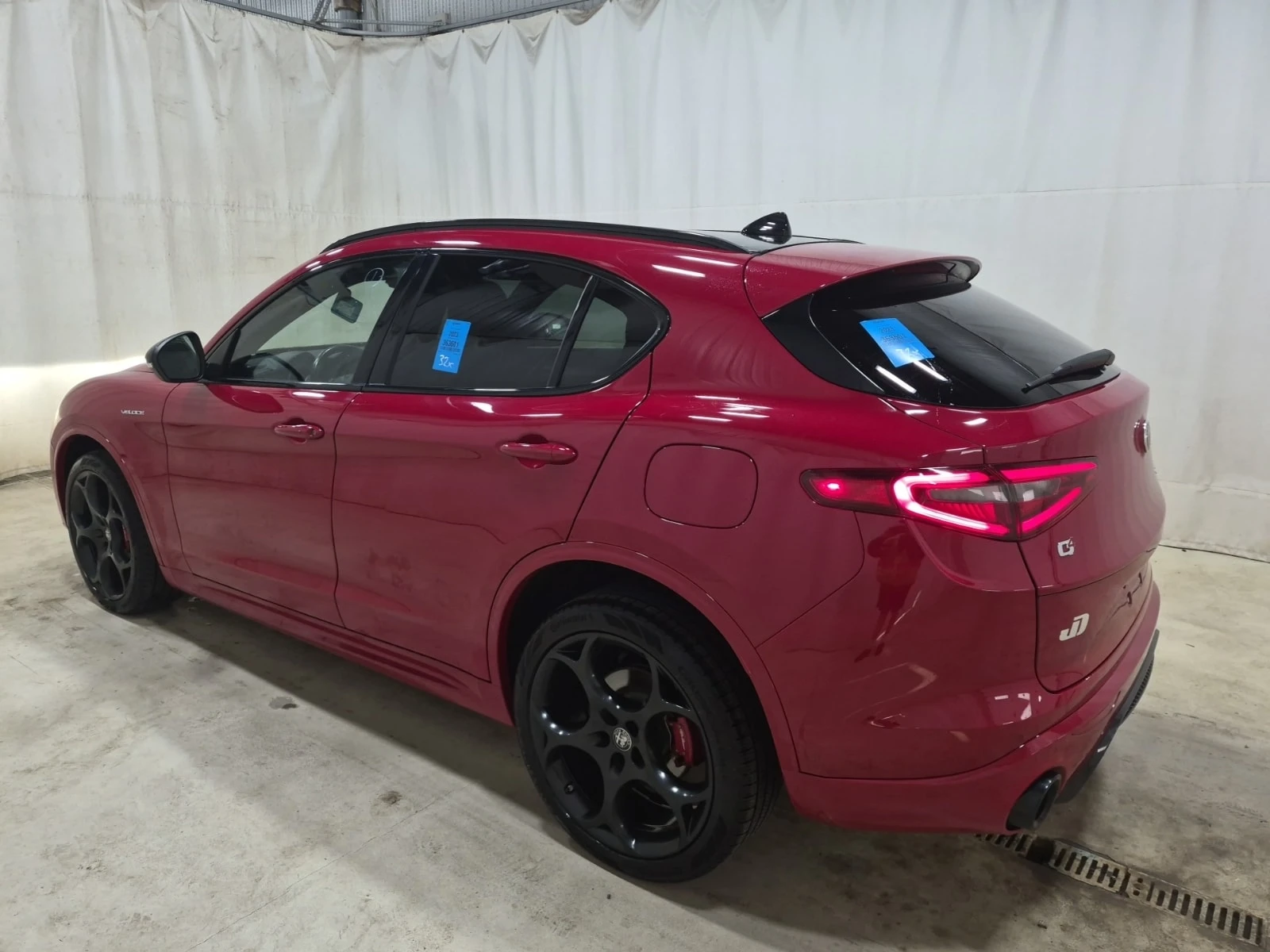 Alfa Romeo Stelvio  VELOCE / 2 КЛЮЧА / DISTRONIC / PANO , снимка 4 - Автомобили и джипове - 56103349
