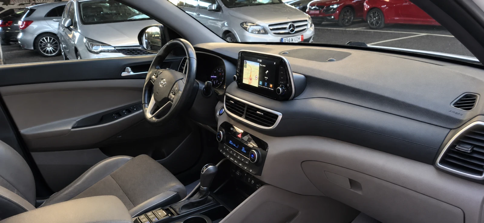 Hyundai Tucson 1.6 177�.�. | 4x4 | Vertex | White and Black | Mobile.bg � ����������� 16