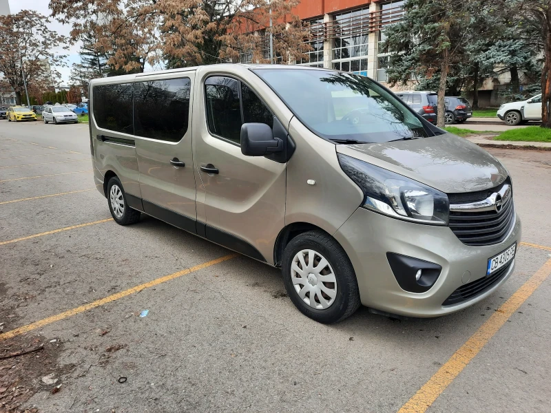 Renault Trafic 145 к.с. ПЕРФЕКТЕН , снимка 4 - Бусове и автобуси - 52681401