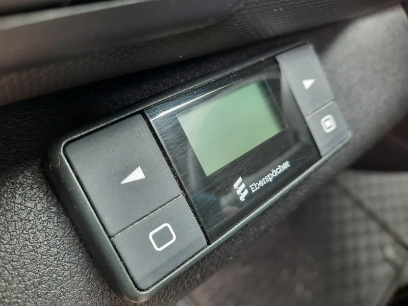 Renault Trafic 145 к.с. ПЕРФЕКТЕН , снимка 13 - Бусове и автобуси - 52681401