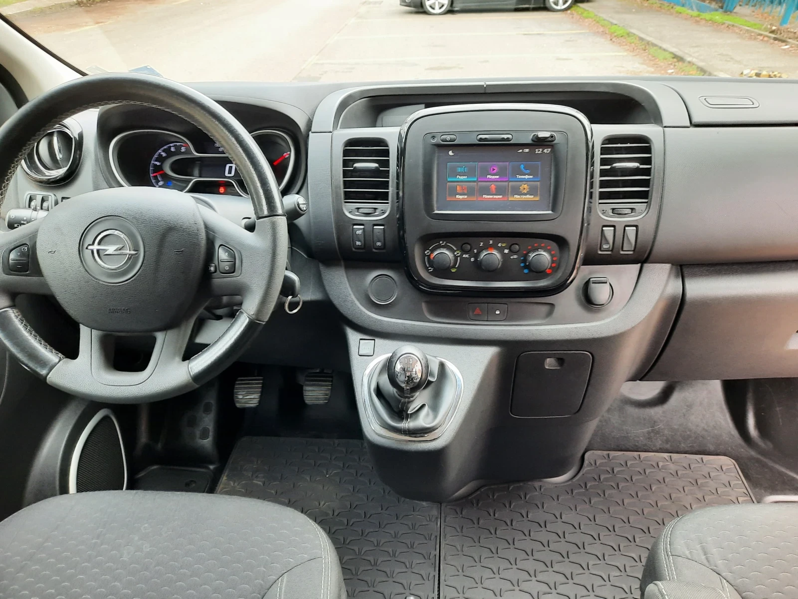 Renault Trafic 145 к.с. ПЕРФЕКТЕН  - изображение 9
