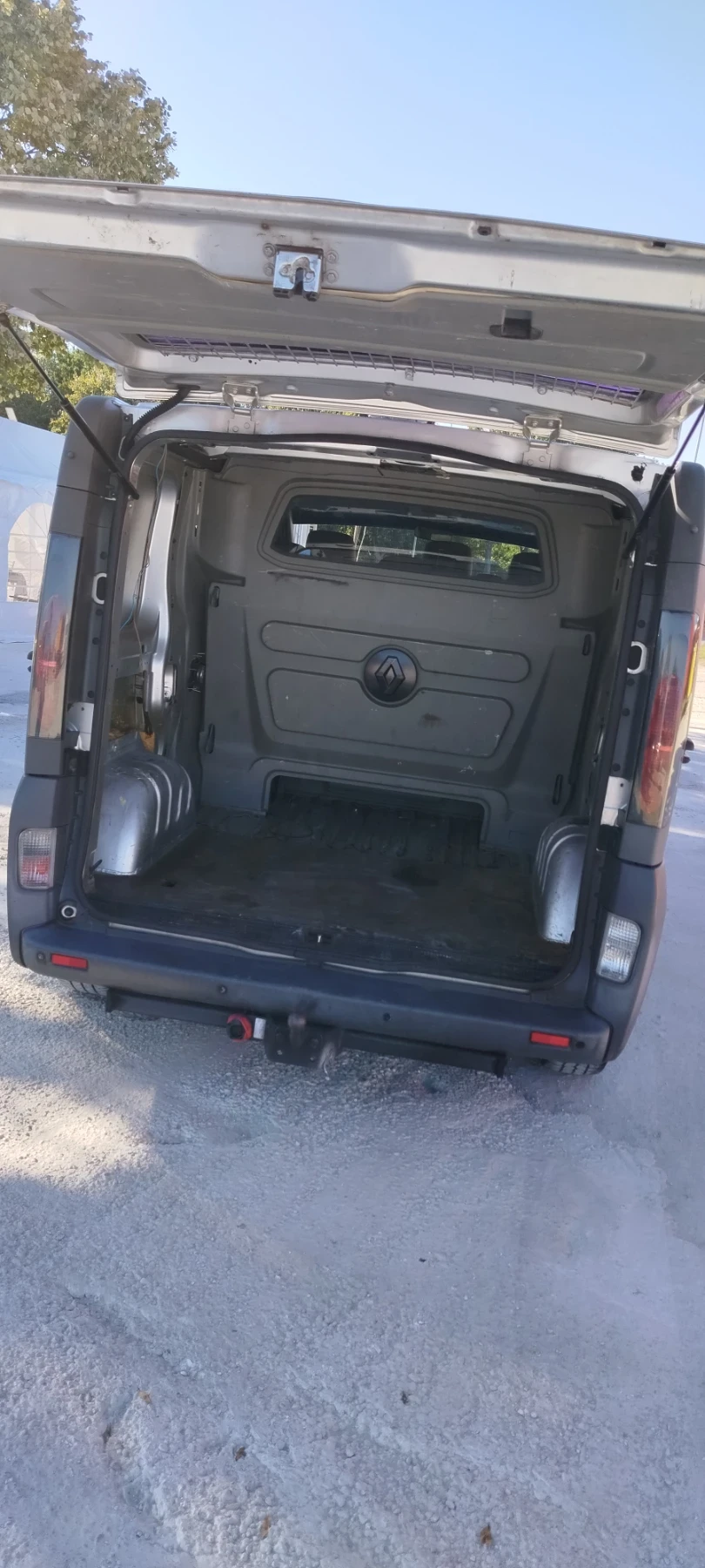 Nissan Primastar 6 ����� (5+ 1) | Mobile.bg � ����������� 3