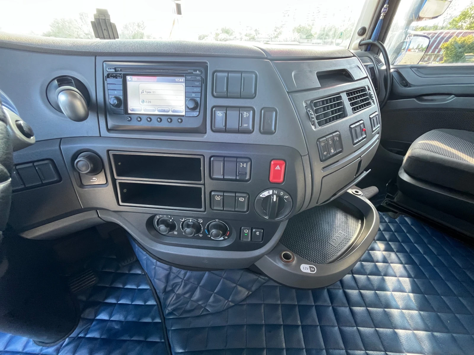 Daf XF 106.510 - изображение 7