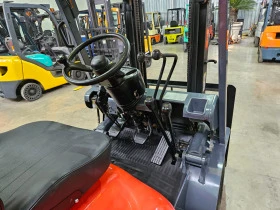 Мотокар Toyota ПЕРФЕКТЕН / НОВ ВНОС , снимка 11