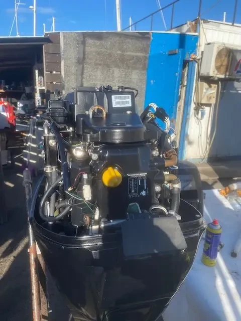 Извънбордов двигател Mercury 25 - изображение 5