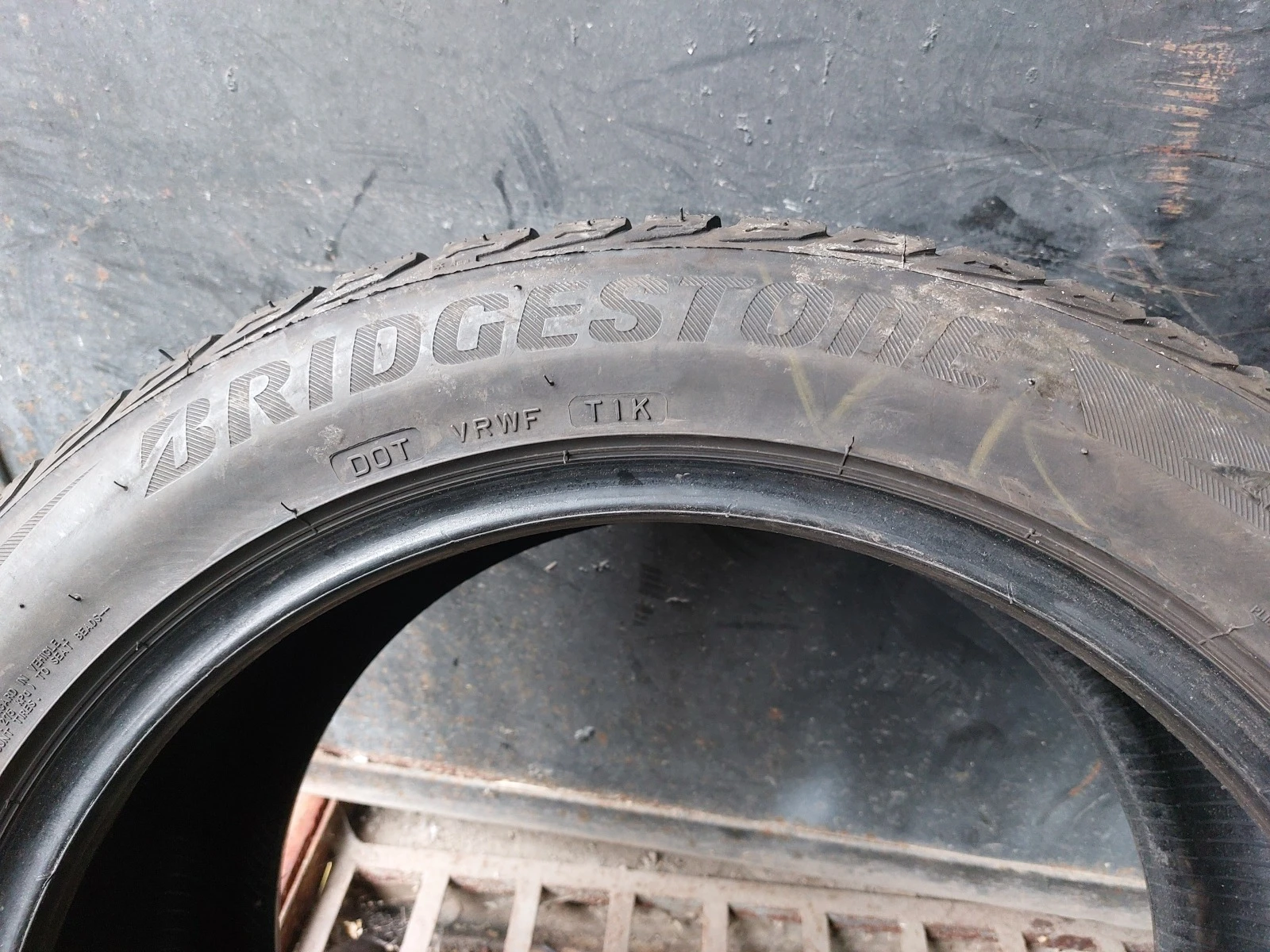 ���� 255/45R18 | Mobile.bg � ����������� 4