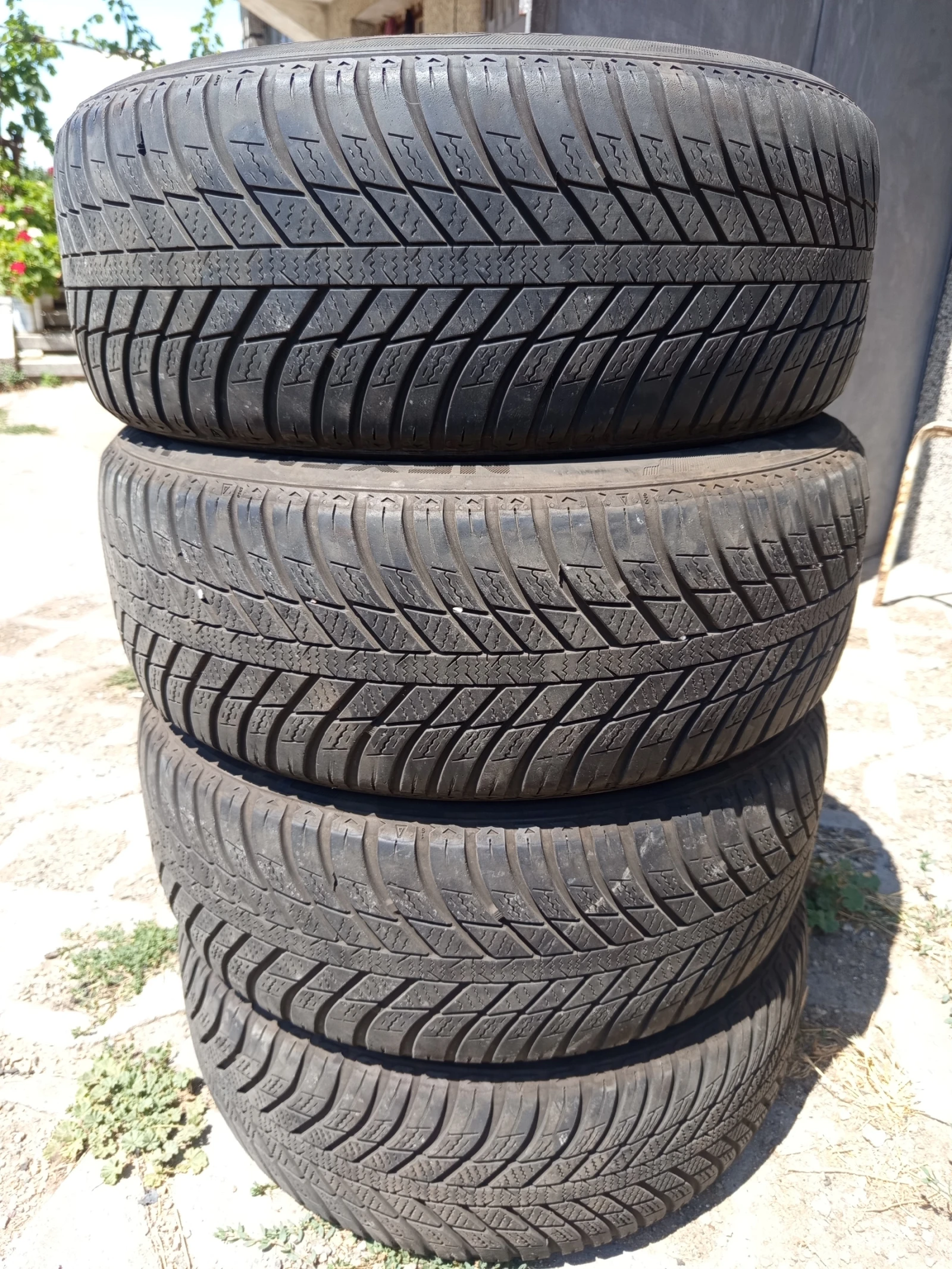 Гуми Зимни 205/55R16
