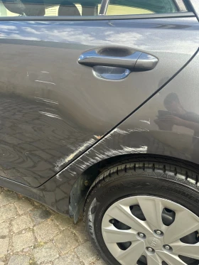 Kia Rio 1.4 MPI ГАРАНЦИОНЕН, снимка 4