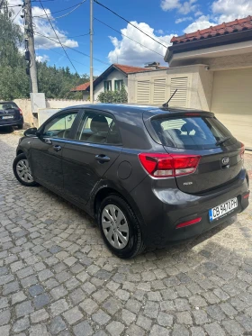 Kia Rio 1.4 MPI ГАРАНЦИОНЕН, снимка 2