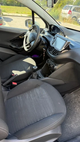 Peugeot 208, снимка 9
