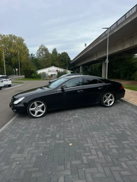  Mercedes-Benz CLS 32...