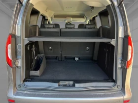 Mercedes-Benz T-класа EQT 200 = Premium Plus = Гаранция - 32582 € / 63724.85 лв. - 17531516 12