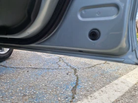 Toyota Yaris Лек - 3700 € / 7236.57 лв. - 34426347 14