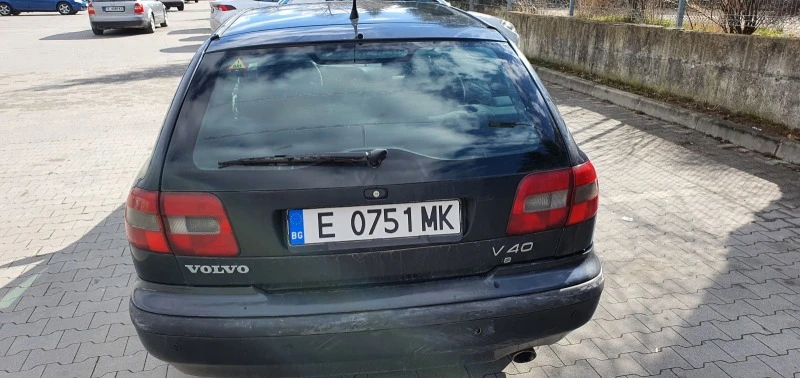 Volvo V40 Kombi, снимка 1 - Автомобили и джипове - 47046601