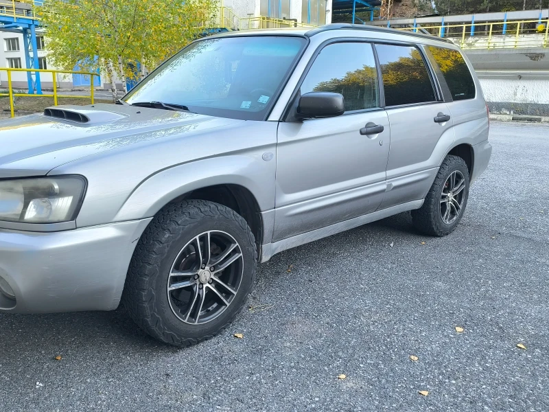 Subaru Forester 2.0, снимка 1 - Автомобили и джипове - 47595362