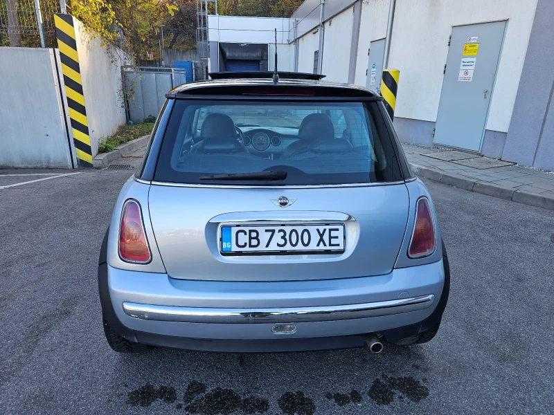 Mini Cooper 1.6i автоматик , снимка 4 - Автомобили и джипове - 47894963