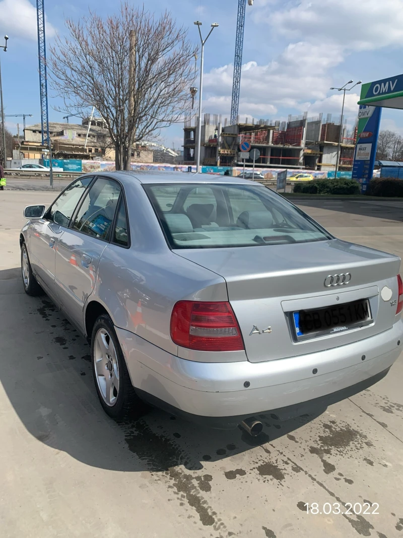 Audi A4, снимка 5 - Автомобили и джипове - 48086278