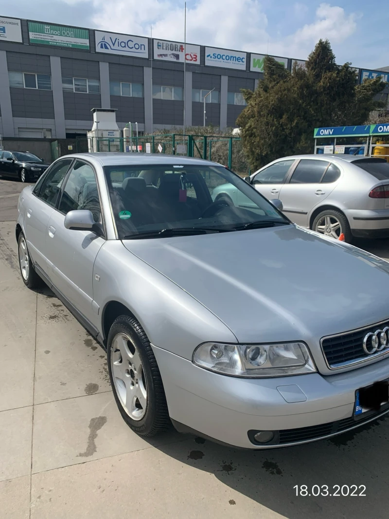 Audi A4, снимка 8 - Автомобили и джипове - 48086278