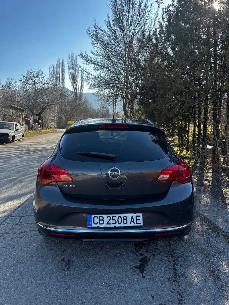 Opel Astra, снимка 5 - Автомобили и джипове - 49164615