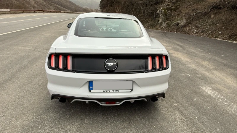 Ford Mustang, снимка 4 - Автомобили и джипове - 49517336