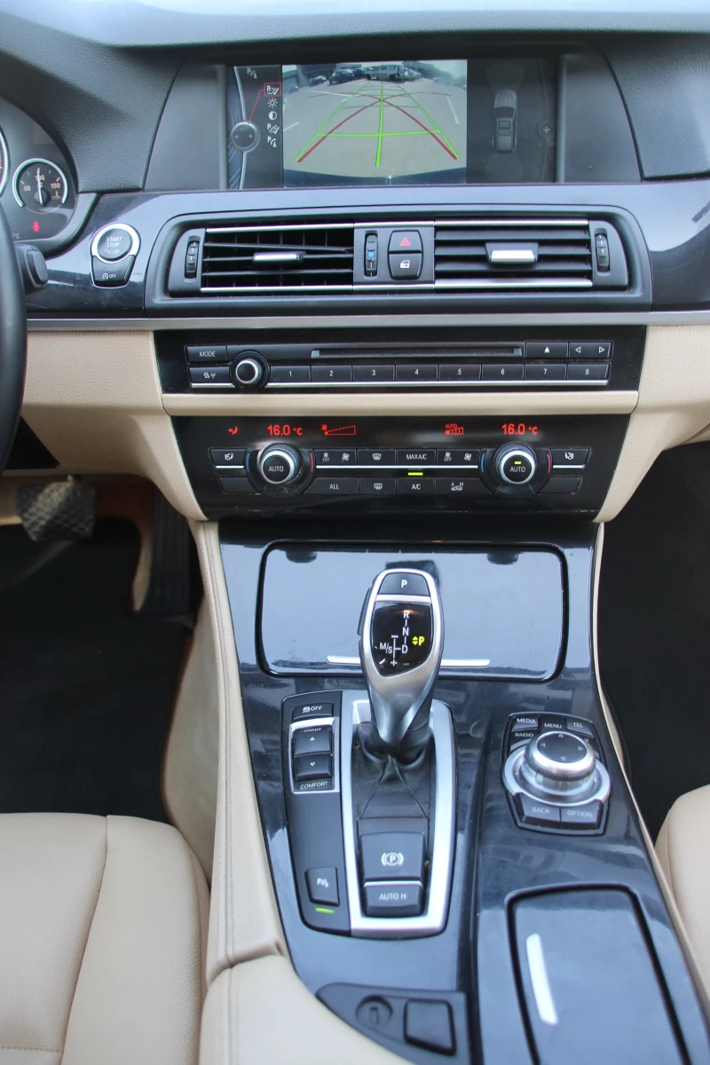 BMW 520 D  С РЕГИСТРАЦИЯ , снимка 11 - Автомобили и джипове - 51930603