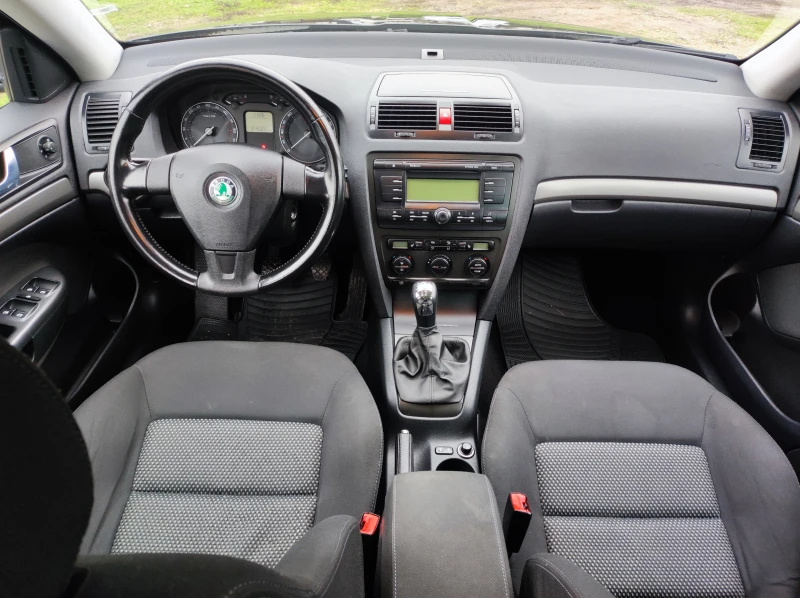 Skoda Octavia 1.9TDi 105к.с. 2007г. Euro4 214000км &#39;Elegance, снимка 11 - Автомобили и джипове - 52641325