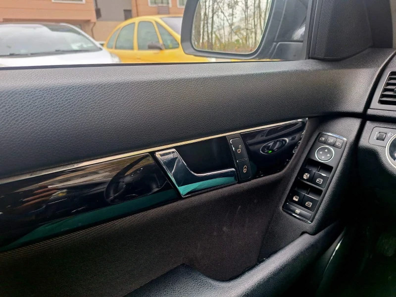 Mercedes-Benz C 220 646двигател реален пробег, снимка 10 - Автомобили и джипове - 52700309
