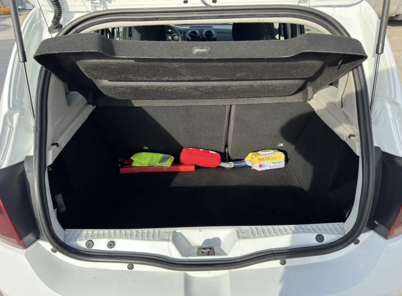 Dacia Sandero 10.2020 г. / КАСКО / НОВИ ЗИМНИ ГУМИ, снимка 11 - Автомобили и джипове - 52836042